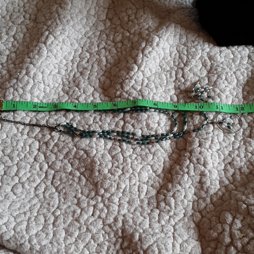 New Handbeaded set by Jes Watters - Picture 3 of 5